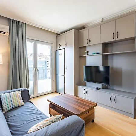 Central And Modern Duplex Apartment In Sisli Διαμέρισμα